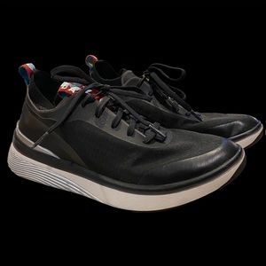 BALA Twelve Nocturnal Black Nursing Shoes